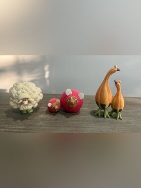 RARE Lot of 3 Vintage Enesco - Cauliflower Sheep, Radish Mice, Squash Geese